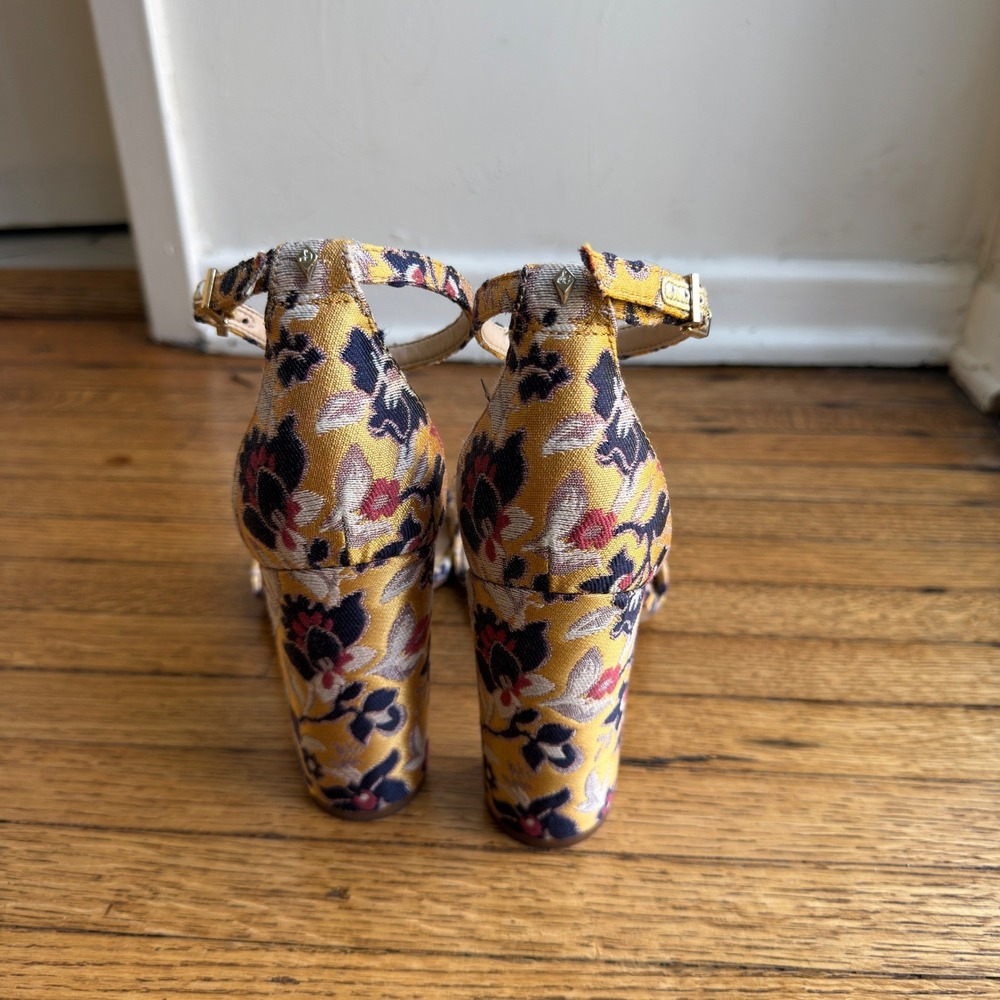 Sam Edelman Yaro Yellow Floral Brocade Ankle Strap Block Heel Sandals 9 - Picture 3 of 10